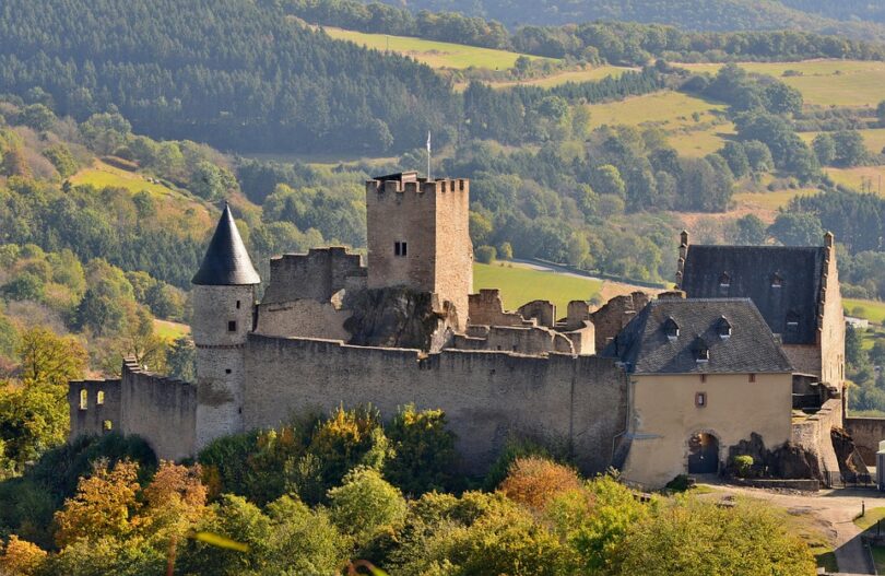 luxembourg castles