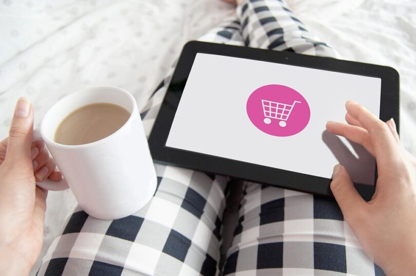 italy e-commerce tech