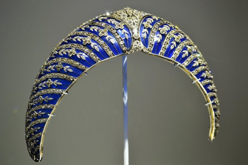 elegant evening wear