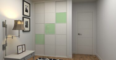 minimalist wardrobe