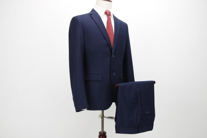 suits
