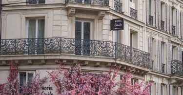 paris luxury hotels