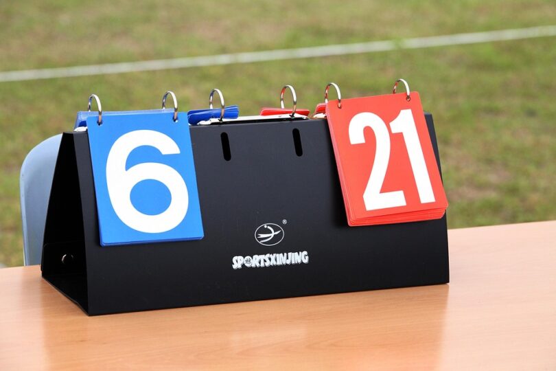 referee